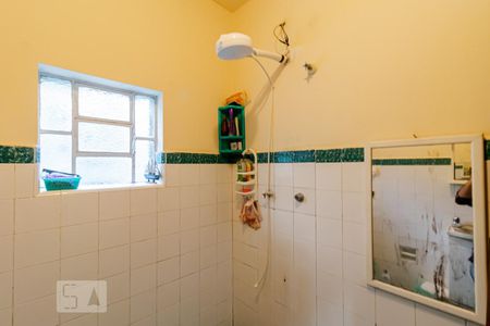 Casa à venda com 190m², 5 quartos e 3 vagasBanheiro Casa 2