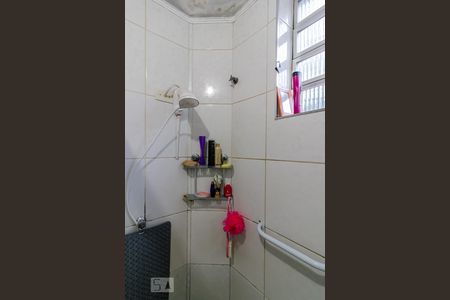 Casa à venda com 190m², 5 quartos e 3 vagasBanheiro Casa 1