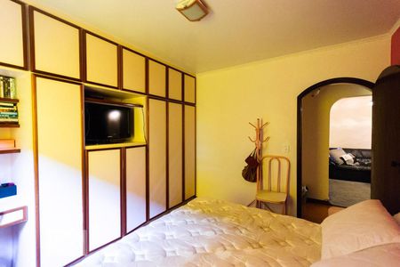 Casa à venda com 230m², 3 quartos e 2 vagasQuarto 3