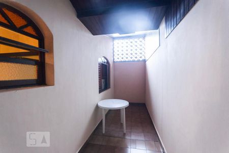 Casa à venda com 230m², 3 quartos e 2 vagasÁrea Externa