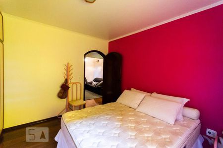 Casa à venda com 230m², 3 quartos e 2 vagasQuarto 3