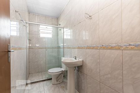 Banheiro  de casa para alugar com 1 quarto, 55m² em Parque Cisper, São Paulo