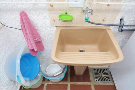 Casa à venda com 142m², 4 quartos e 2 vagasLavanderia