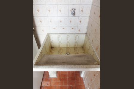 Casa à venda com 142m², 4 quartos e 2 vagasLavanderia