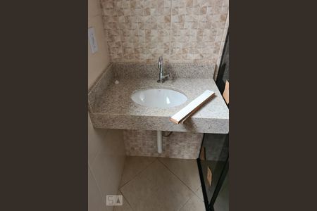 Detalhe Banheiro de apartamento para alugar com 1 quarto, 58m² em Além Ponte, Sorocaba