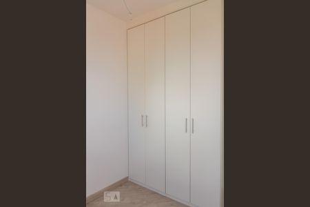 Quarto 2 de apartamento à venda com 2 quartos, 45m² em Campestre, Santo André