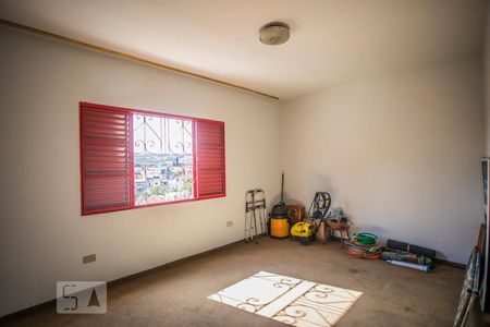 Casa à venda com 200m², 2 quartos e 2 vagasQuarto 2
