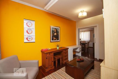 Casa à venda com 394m², 4 quartos e 5 vagas2_BIBLIOTECA