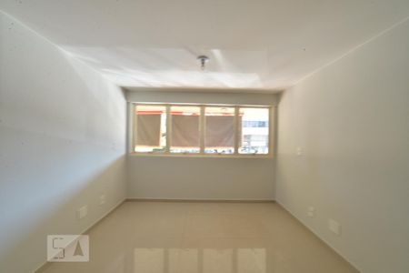 Quarto de apartamento para alugar com 1 quarto, 28m² em Asa Norte, Brasília