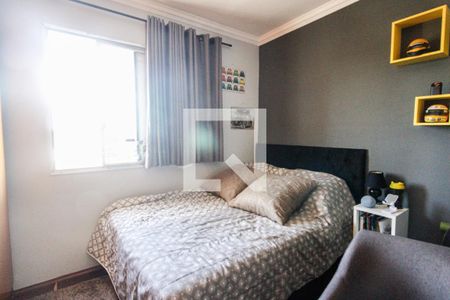 Apartamento à venda com 120m², 3 quartos e 2 vagasQuarto 2