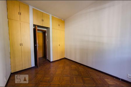 Quarto 1 de apartamento para alugar com 2 quartos, 80m² em Lourdes, Belo Horizonte