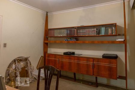 Casa para alugar com 750m², 7 quartos e 6 vagas Casa para alugar com 750m², 7 quartos e 6 vagasEscritório