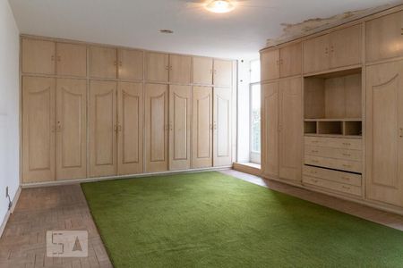 Casa para alugar com 750m², 7 quartos e 6 vagas Casa para alugar com 750m², 7 quartos e 6 vagasSuíte 3