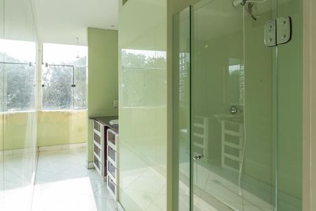 Casa para alugar com 750m², 7 quartos e 6 vagas Casa para alugar com 750m², 7 quartos e 6 vagasBanheiro (conjugado) Suíte 4