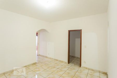 Sala de casa para alugar com 2 quartos, 45m² em Boa Vista, Belo Horizonte