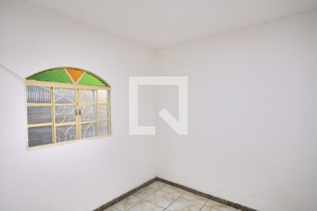 Quarto de casa para alugar com 2 quartos, 45m² em Boa Vista, Belo Horizonte