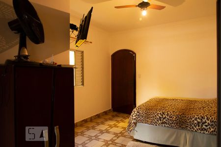 Casa à venda com 110m², 3 quartos e 2 vagasQuarto 2