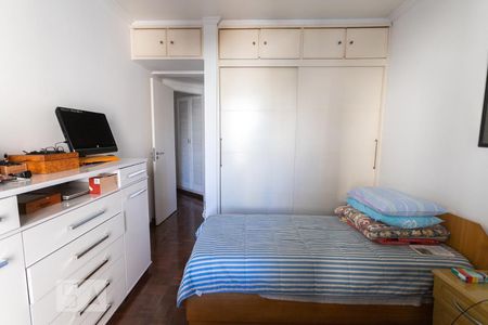 Apartamento à venda com 140m², 2 quartos e 2 vagasQuarto 2 - Suíte
