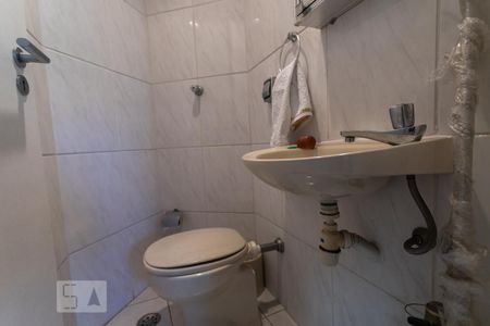 Apartamento à venda com 140m², 2 quartos e 2 vagasBanheiro de Serviço