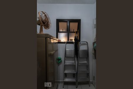 Apartamento à venda com 140m², 2 quartos e 2 vagasQuarto de Serviço