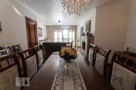 Apartamento à venda com 140m², 2 quartos e 2 vagasSala de Jantar