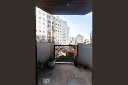 Apartamento à venda com 140m², 2 quartos e 2 vagasVaranda da Sala de TV