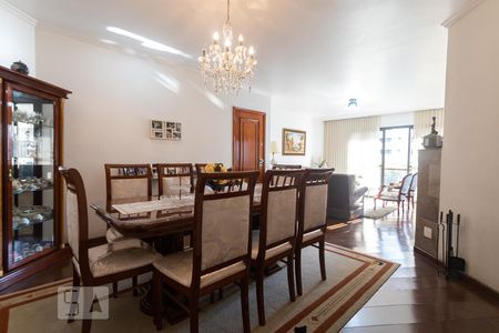 Apartamento à venda com 140m², 2 quartos e 2 vagasSala de Jantar