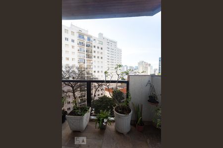 Apartamento à venda com 140m², 2 quartos e 2 vagasVaranda do Quarto 1