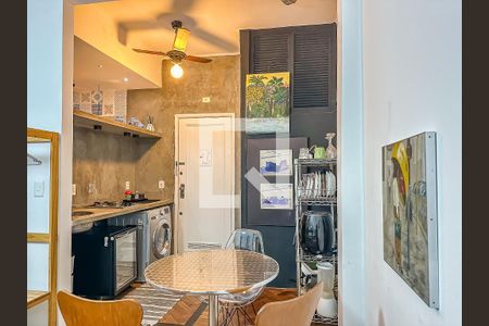 Apartamento à venda com 33m², 1 quarto e sem vagaCozinha