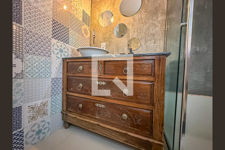 Apartamento à venda com 33m², 1 quarto e sem vagaBanheiro