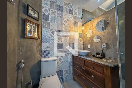 Apartamento à venda com 33m², 1 quarto e sem vagaBanheiro