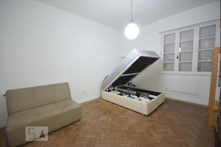 Sala/Quarto de apartamento para alugar com 1 quarto, 33m² em Centro, Rio de Janeiro