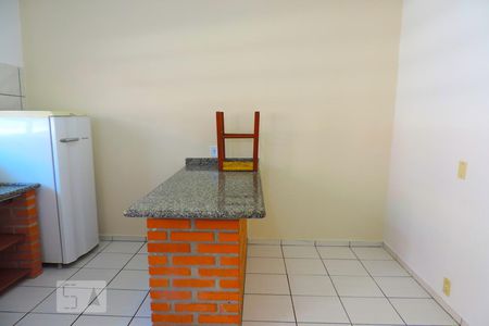 Sala de apartamento para alugar com 1 quarto, 40m² em Pantanal, Florianópolis