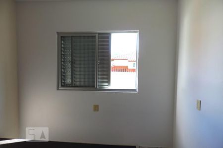 Quarto 1 de apartamento para alugar com 1 quarto, 40m² em Pantanal, Florianópolis