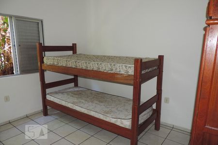 Quarto 1 de apartamento para alugar com 1 quarto, 40m² em Pantanal, Florianópolis