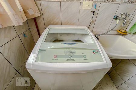 Apartamento para alugar com 49m², 2 quartos e 1 vagaDetalhe Lavanderia