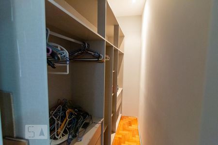 Apartamento à venda com 80m², 2 quartos e 1 vagaCloset do Quarto 2