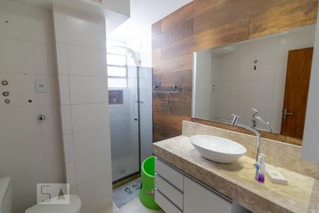 Apartamento à venda com 80m², 2 quartos e 1 vagaBanheiro