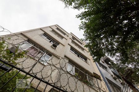 Apartamento à venda com 80m², 2 quartos e 1 vagaFachada