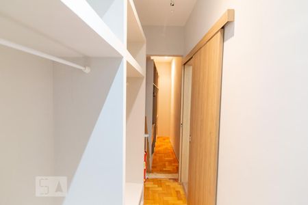 Apartamento à venda com 80m², 2 quartos e 1 vagaCloset do Quarto 2