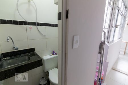 Apartamento à venda com 80m², 2 quartos e 1 vagaÁrea de Serviço