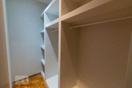 Apartamento à venda com 80m², 2 quartos e 1 vagaCloset do Quarto 2