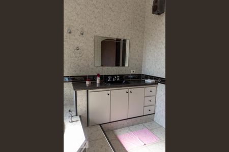 Casa à venda com 175m², 4 quartos e 4 vagas Casa à venda com 175m², 4 quartos e 4 vagasQuarto 3 - suite