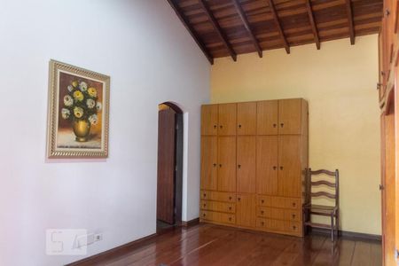 Casa à venda com 175m², 4 quartos e 4 vagas Casa à venda com 175m², 4 quartos e 4 vagasQuarto 3