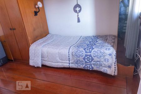 Casa à venda com 175m², 4 quartos e 4 vagas Casa à venda com 175m², 4 quartos e 4 vagasQuarto 1