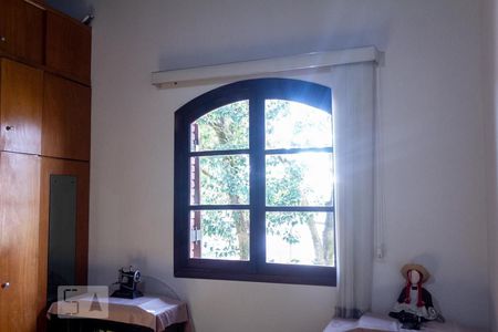 Casa à venda com 175m², 4 quartos e 4 vagas Casa à venda com 175m², 4 quartos e 4 vagasQuarto 2