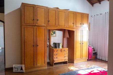 Casa à venda com 175m², 4 quartos e 4 vagas Casa à venda com 175m², 4 quartos e 4 vagasQuarto 3