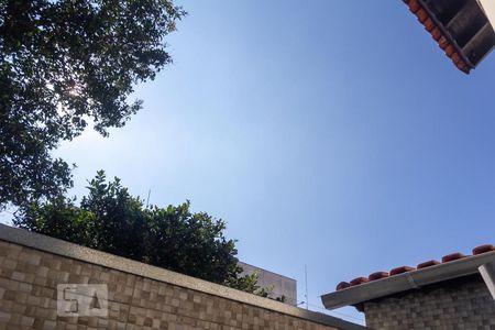 Casa à venda com 175m², 4 quartos e 4 vagas Casa à venda com 175m², 4 quartos e 4 vagasLavanderia - vista