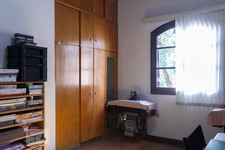 Casa à venda com 175m², 4 quartos e 4 vagas Casa à venda com 175m², 4 quartos e 4 vagasQuarto 2