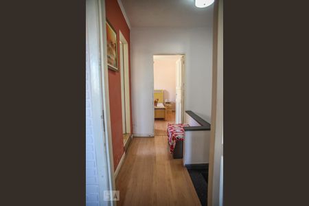 Casa à venda com 100m², 3 quartos e 3 vagasHall